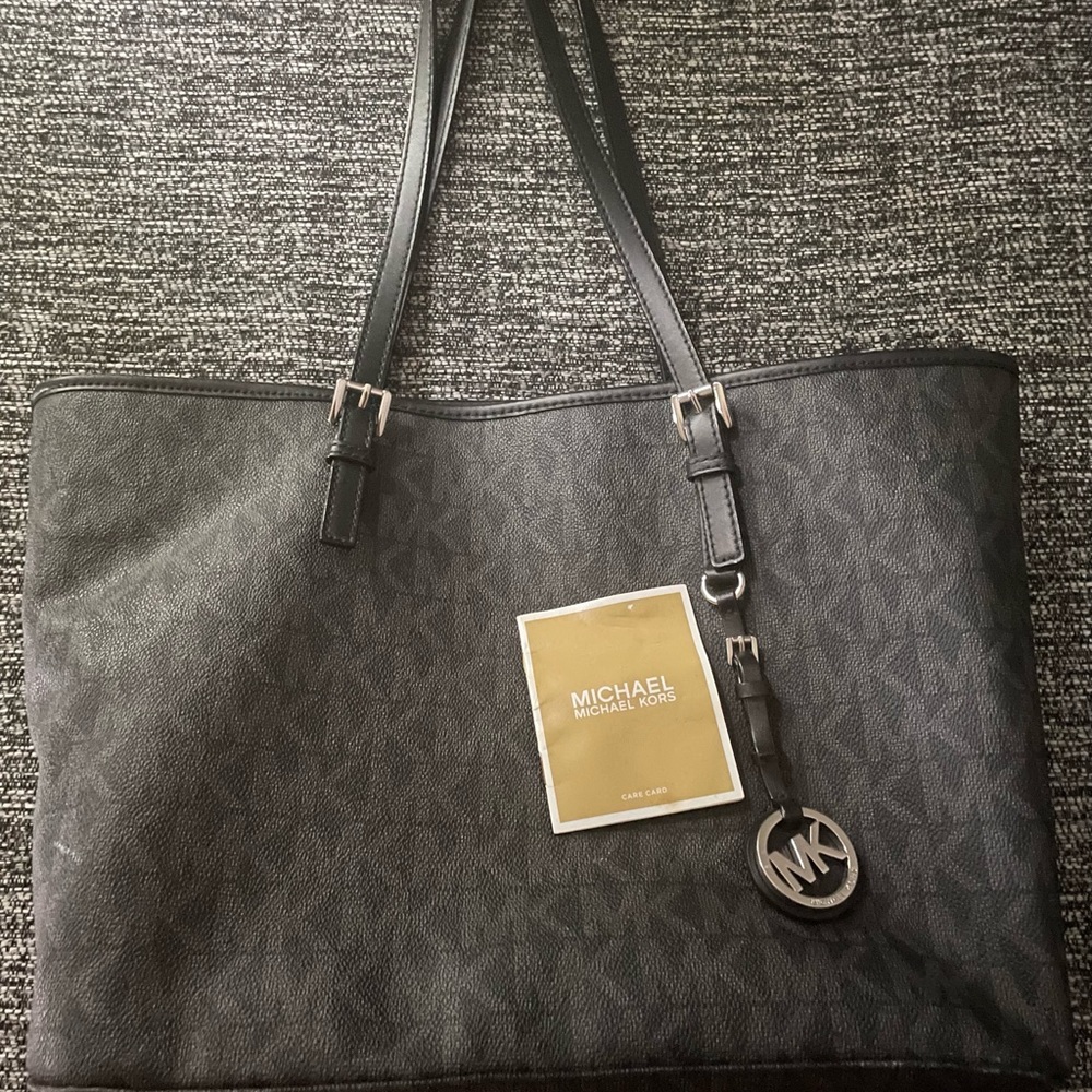Michael Kors Tote